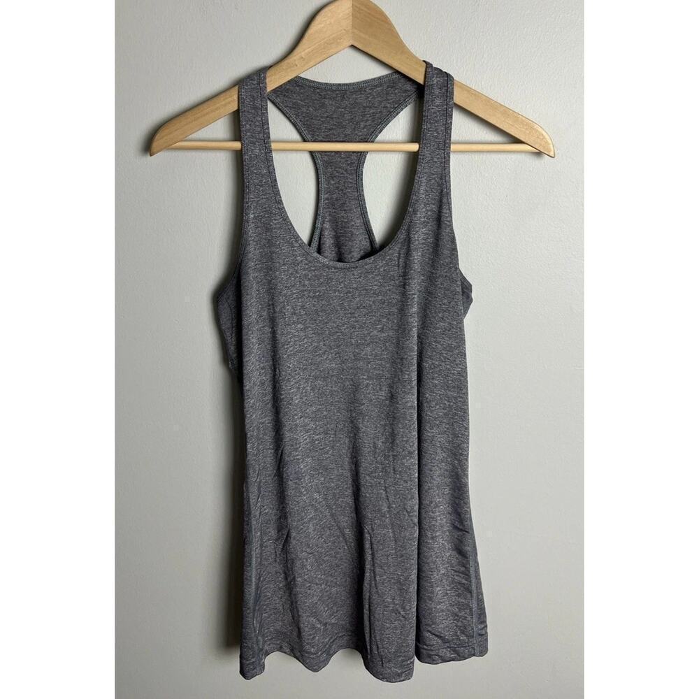 Lululemon Shiny Gray Racerback Tank Top Workout Lightweight Size 10 Women’s